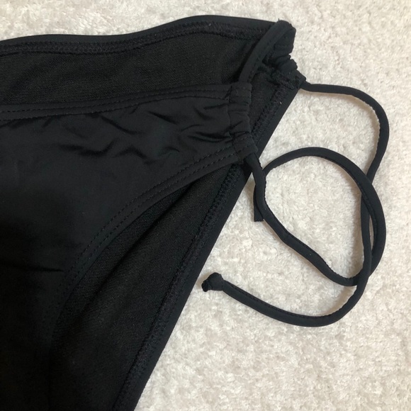 La vie en rose bikini - Picture 6 of 12